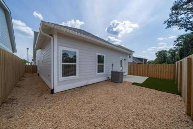 Main picture of Patton Crest Apartments