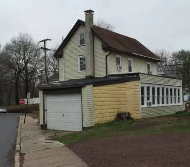 Main picture of 76 West Ave