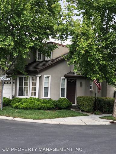Main picture of 300 Apple Blossom Ln