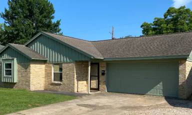 Main picture of 1813 Dolphin Dr