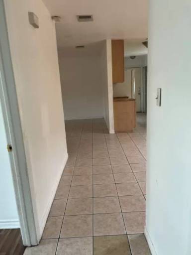 Main picture of 6827 Biscayne Dr