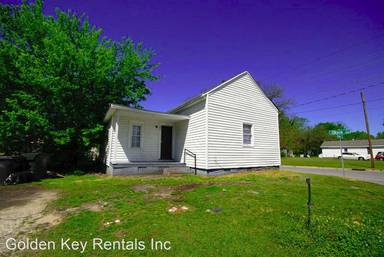 Main picture of 901 Devereaux St