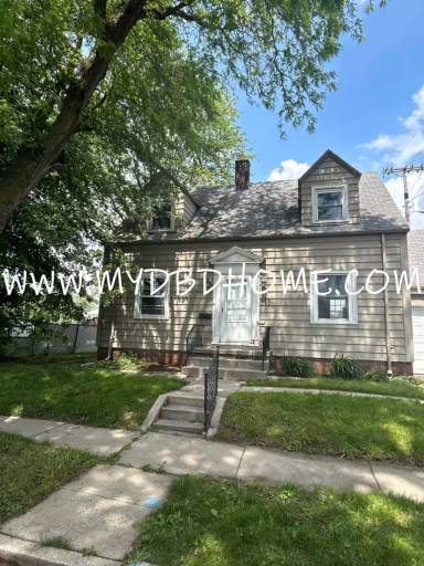 Main picture of 515 Riverside Ave