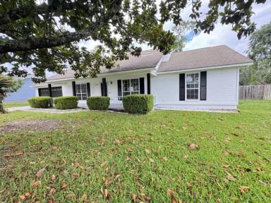 Main picture of 5222 Northridge Rd N
