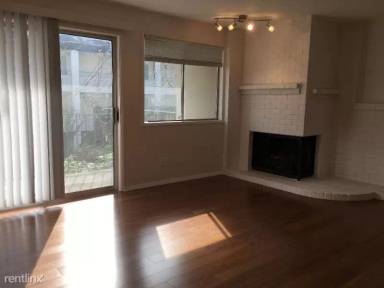Main picture of 9523 NE 180th St