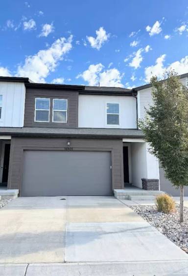 Main picture of 16101 S Truss Dr