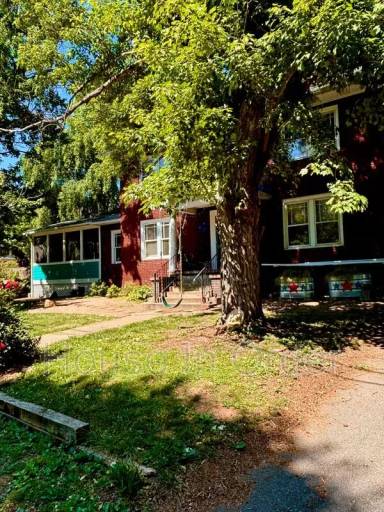 Main picture of 22 Brucemont Cir