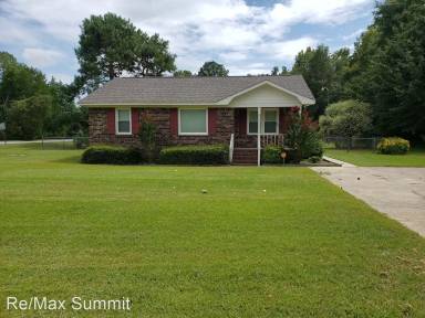 Main picture of 5050 Queen Chapel Rd