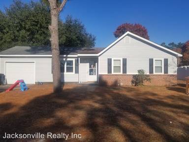 Main picture of 109 Crown Point Rd