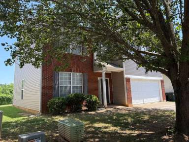 Main picture of 3700 Herkimer Dr