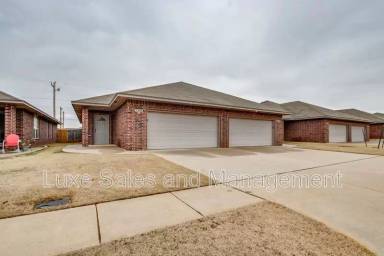 Main picture of 1305 Garden Gate Dr