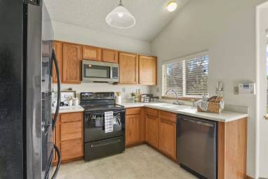 Main picture of 6148 Chestnut Moon Dr