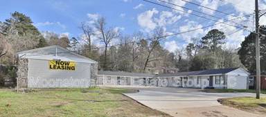 Main picture of 2320 Fort Benning Rd