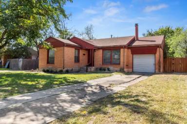 Main picture of 10911 Visalia Dr