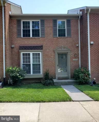 Main picture of 10279 Green Holly Ter