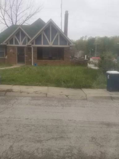 Main picture of 7400 Forest Ave