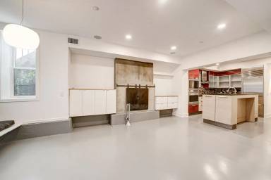 Main picture of 1517 Church St NW