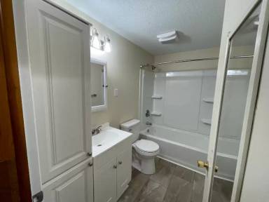 Main picture of 367 Jade Ave