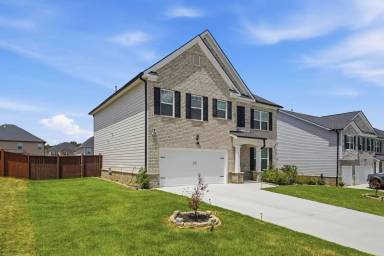 Main picture of 3369 English Elm Way