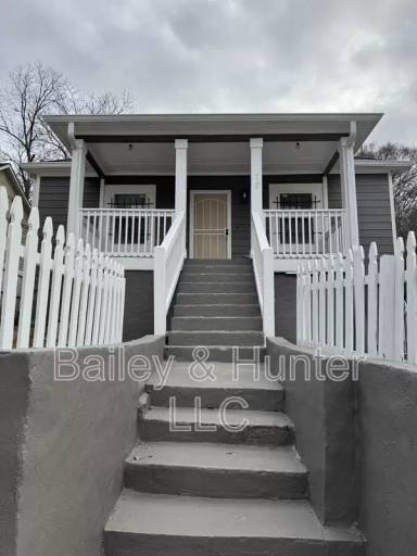 Main picture of 78 Moury Ave SE