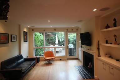 Main picture of 1319 28th St NW