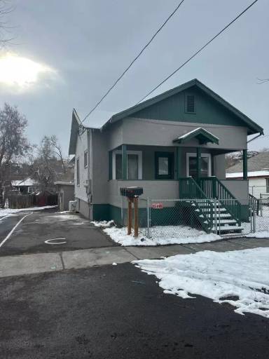 Main picture of 332 N 10th St