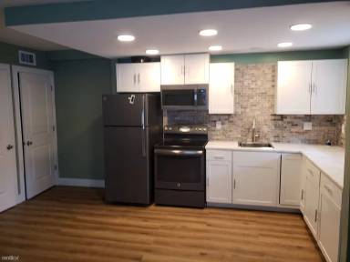 Main picture of 306 E Ocean Ave