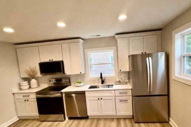 Main picture of 603 McPherson St