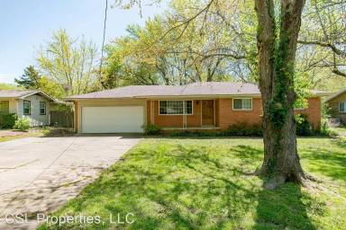 Main picture of 2233 W Ora Dr