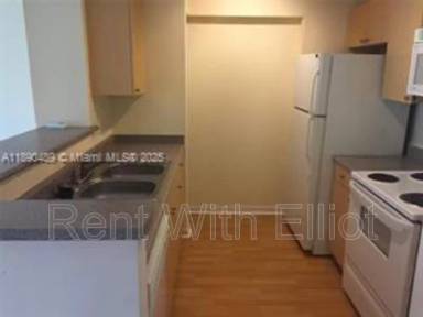 Main picture of Regent Park Condo