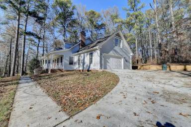 Main picture of 4199 Inns Brook Dr