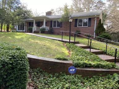 Main picture of 5 Forest Rd