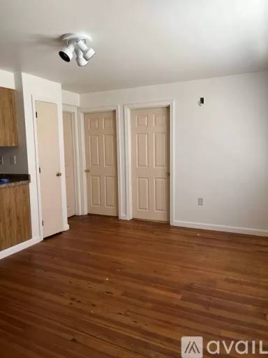 Main picture of 50 Bowers St