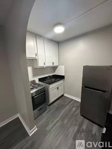 Main picture of 5930 Hohman Ave