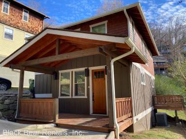 Main picture of 25 Shady Park Ln