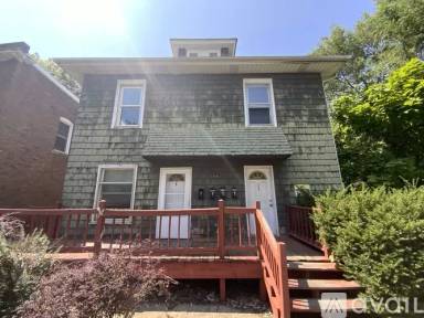 Main picture of 1114 N Gilbert St
