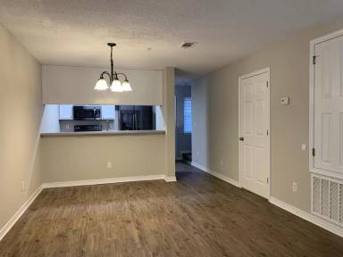 Main picture of Crepe Myrtle Townhouses