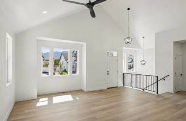 Main picture of 722 S Liberty Cove Dr