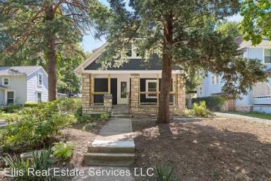 Main picture of 5909 Holmes St