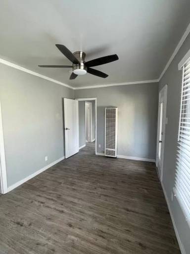 Main picture of 239 W 80th St