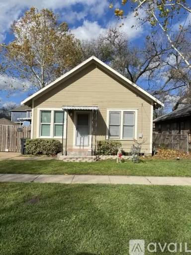Main picture of 1118 Louise St