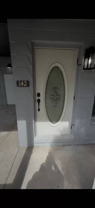 Main picture of 142 Bridle Path
