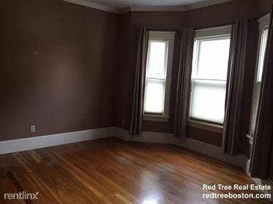 Main picture of 47 Logan Ave