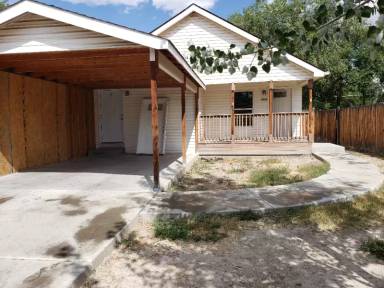 Main picture of 2828 Elm Ave