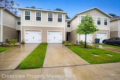 Main picture of 5935 Creekside Crossing Dr