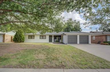 Main picture of 4203 64th St