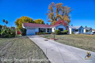 Main picture of 310 Marian Way