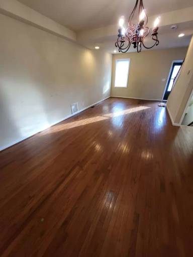 Main picture of 630 E Patapsco Ave