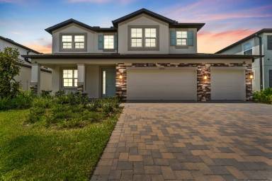 Main picture of 32242 Sapna Chime Dr