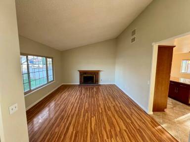 Main picture of 37739 Mentor Ct